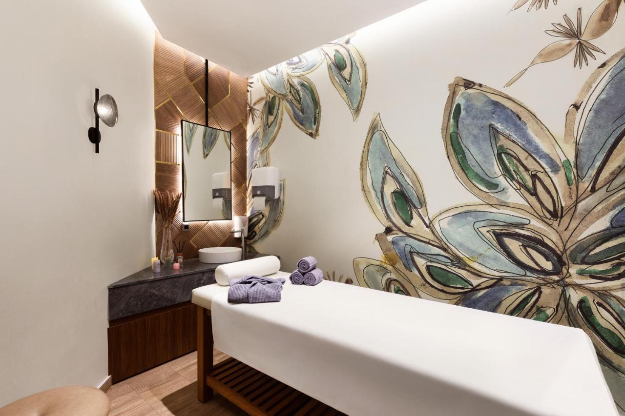 Wyndham Bukhara Hotel ภายนอก รูปภาพ