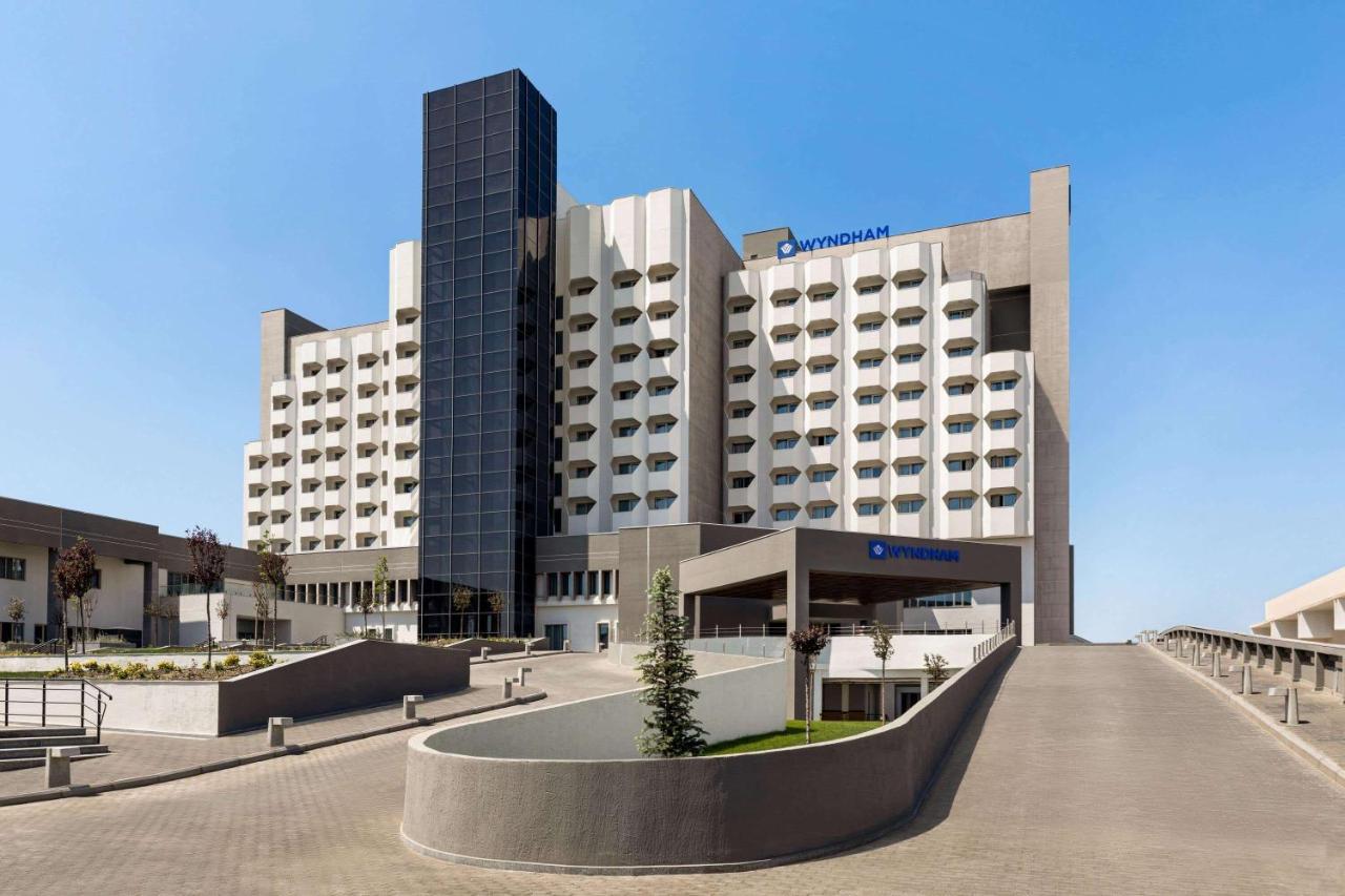 Wyndham Bukhara Hotel ภายนอก รูปภาพ