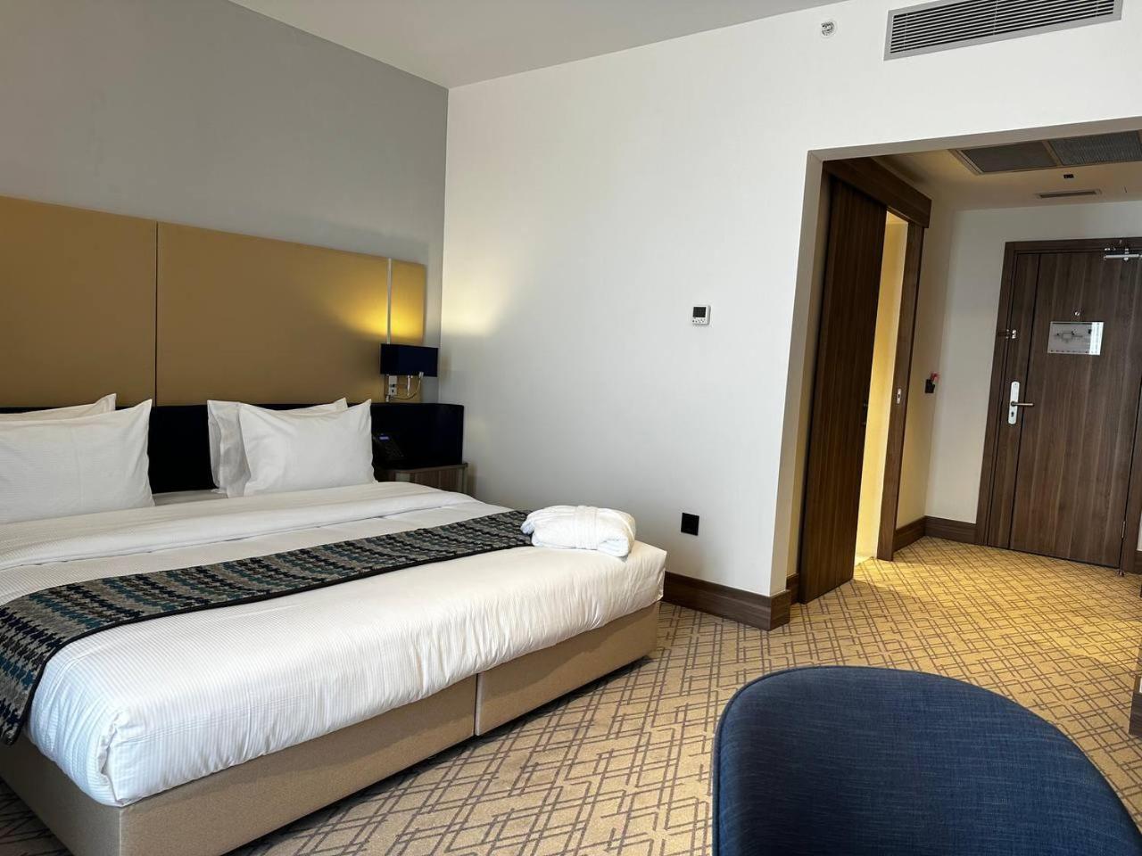 Wyndham Bukhara Hotel ภายนอก รูปภาพ